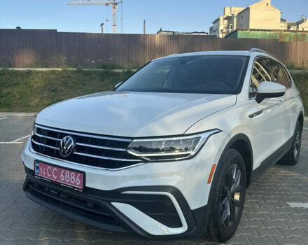 Білий Фольксваген Tiguan Allspace, об'ємом двигуна 2 л та пробігом 132 тис. км за 22600 $, фото 1 на Automoto.ua