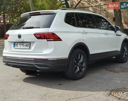 Белый Фольксваген Tiguan Allspace, объемом двигателя 1.98 л и пробегом 12 тыс. км за 29100 $, фото 6 на Automoto.ua