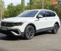 Белый Фольксваген Tiguan Allspace, объемом двигателя 1.98 л и пробегом 12 тыс. км за 29100 $, фото 2 на Automoto.ua