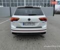 Білий Фольксваген Tiguan Allspace, об'ємом двигуна 1.98 л та пробігом 32 тис. км за 35000 $, фото 24 на Automoto.ua