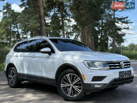 Фольксваген Tiguan Allspace 2017 в Виннице на Automoto.ua Белый Фольксваген Tiguan Allspace, объемом двигателя 2 л и пробегом 83 тыс. км за 21300 $, фото 1 на Automoto.ua