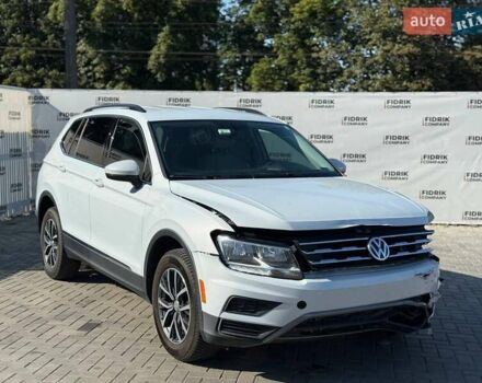 Белый Фольксваген Tiguan Allspace, объемом двигателя 2 л и пробегом 180 тыс. км за 12600 $, фото 1 на Automoto.ua