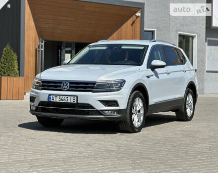 Білий Фольксваген Tiguan Allspace, об'ємом двигуна 2 л та пробігом 219 тис. км за 28500 $, фото 1 на Automoto.ua