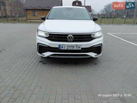 Білий Фольксваген Tiguan Allspace, об'ємом двигуна 1.98 л та пробігом 32 тис. км за 35000 $, фото 1 на Automoto.ua