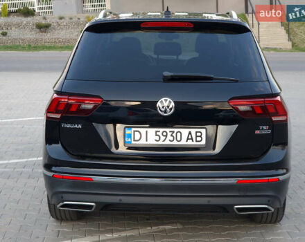 Черный Фольксваген Tiguan Allspace, объемом двигателя 1.98 л и пробегом 98 тыс. км за 23643 $, фото 6 на Automoto.ua