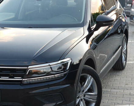 Черный Фольксваген Tiguan Allspace, объемом двигателя 1.98 л и пробегом 98 тыс. км за 23643 $, фото 20 на Automoto.ua