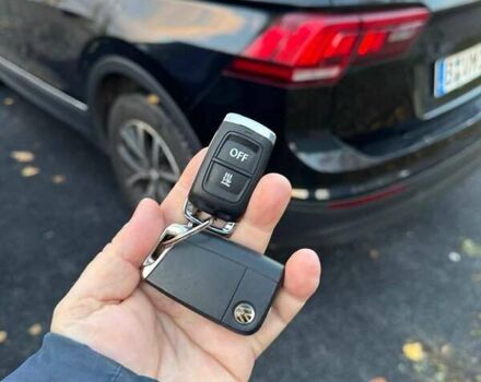 Чорний Фольксваген Tiguan Allspace, об'ємом двигуна 0 л та пробігом 218 тис. км за 17500 $, фото 1 на Automoto.ua