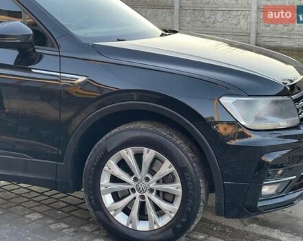 Чорний Фольксваген Tiguan Allspace, об'ємом двигуна 1.99 л та пробігом 142 тис. км за 20500 $, фото 10 на Automoto.ua