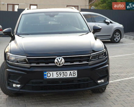 Черный Фольксваген Tiguan Allspace, объемом двигателя 1.98 л и пробегом 98 тыс. км за 23643 $, фото 1 на Automoto.ua