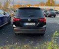 Чорний Фольксваген Tiguan Allspace, об'ємом двигуна 0 л та пробігом 218 тис. км за 17500 $, фото 6 на Automoto.ua
