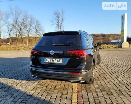 Чорний Фольксваген Tiguan Allspace, об'ємом двигуна 2 л та пробігом 126 тис. км за 21300 $, фото 18 на Automoto.ua