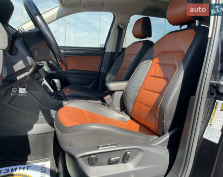 Чорний Фольксваген Tiguan Allspace, об'ємом двигуна 2 л та пробігом 174 тис. км за 21990 $, фото 20 на Automoto.ua