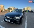 Черный Фольксваген Tiguan Allspace, объемом двигателя 2 л и пробегом 132 тыс. км за 19900 $, фото 1 на Automoto.ua