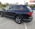 Черный Фольксваген Tiguan Allspace, объемом двигателя 1.98 л и пробегом 98 тыс. км за 23643 $, фото 16 на Automoto.ua