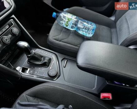 Чорний Фольксваген Tiguan Allspace, об'ємом двигуна 2 л та пробігом 195 тис. км за 27900 $, фото 58 на Automoto.ua