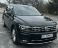 Черный Фольксваген Tiguan Allspace, объемом двигателя 2 л и пробегом 265 тыс. км за 25000 $, фото 85 на Automoto.ua