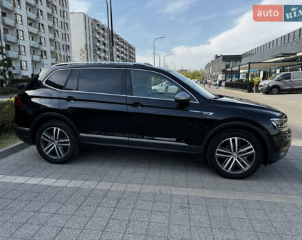 Чорний Фольксваген Tiguan Allspace, об'ємом двигуна 2 л та пробігом 195 тис. км за 27900 $, фото 19 на Automoto.ua