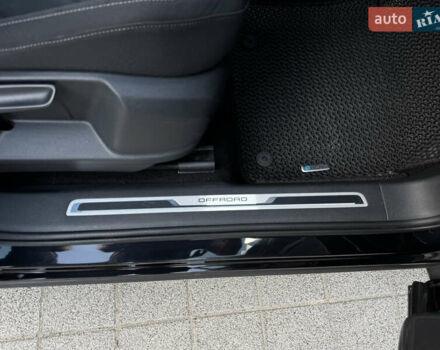 Чорний Фольксваген Tiguan Allspace, об'ємом двигуна 2 л та пробігом 195 тис. км за 27900 $, фото 35 на Automoto.ua