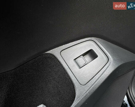 Чорний Фольксваген Tiguan Allspace, об'ємом двигуна 2 л та пробігом 195 тис. км за 27900 $, фото 55 на Automoto.ua