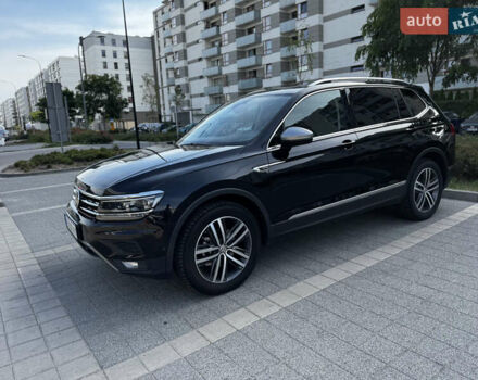 Чорний Фольксваген Tiguan Allspace, об'ємом двигуна 2 л та пробігом 195 тис. км за 27900 $, фото 31 на Automoto.ua