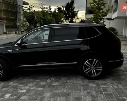 Чорний Фольксваген Tiguan Allspace, об'ємом двигуна 2 л та пробігом 195 тис. км за 26499 $, фото 3 на Automoto.ua