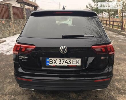 Чорний Фольксваген Tiguan Allspace, об'ємом двигуна 2 л та пробігом 62 тис. км за 22700 $, фото 7 на Automoto.ua