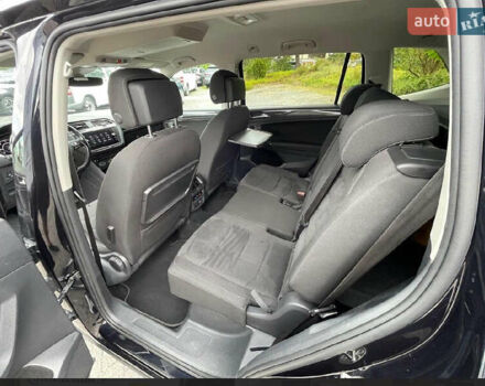 Чорний Фольксваген Tiguan Allspace, об'ємом двигуна 2 л та пробігом 225 тис. км за 20483 $, фото 12 на Automoto.ua