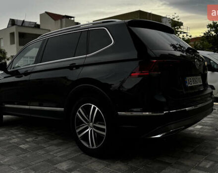 Чорний Фольксваген Tiguan Allspace, об'ємом двигуна 2 л та пробігом 195 тис. км за 26499 $, фото 23 на Automoto.ua