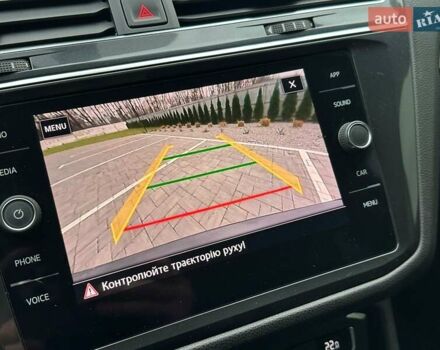 Черный Фольксваген Tiguan Allspace, объемом двигателя 1.98 л и пробегом 271 тыс. км за 16499 $, фото 13 на Automoto.ua