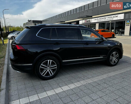 Чорний Фольксваген Tiguan Allspace, об'ємом двигуна 2 л та пробігом 195 тис. км за 27900 $, фото 22 на Automoto.ua