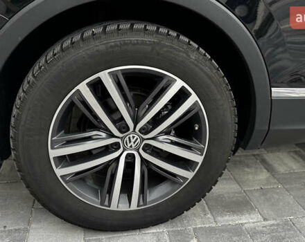 Чорний Фольксваген Tiguan Allspace, об'ємом двигуна 2 л та пробігом 195 тис. км за 26499 $, фото 59 на Automoto.ua