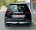 Черный Фольксваген Tiguan Allspace, объемом двигателя 1.97 л и пробегом 226 тыс. км за 22900 $, фото 3 на Automoto.ua