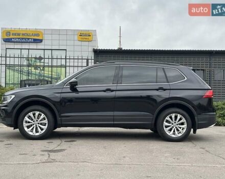Фольксваген Tiguan Allspace 2019 в Сумах на Automoto.ua Черный Фольксваген Tiguan Allspace, объемом двигателя 2 л и пробегом 122 тыс. км за 19300 $, фото 19 на Automoto.ua
