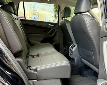 Черный Фольксваген Tiguan Allspace, объемом двигателя 2 л и пробегом 93 тыс. км за 19250 $, фото 17 на Automoto.ua