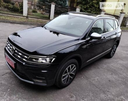 Чорний Фольксваген Tiguan Allspace, об'ємом двигуна 2 л та пробігом 163 тис. км за 25950 $, фото 44 на Automoto.ua