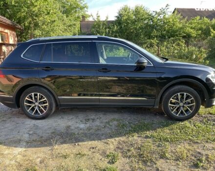 Чорний Фольксваген Tiguan Allspace, об'ємом двигуна 0 л та пробігом 42 тис. км за 19950 $, фото 5 на Automoto.ua