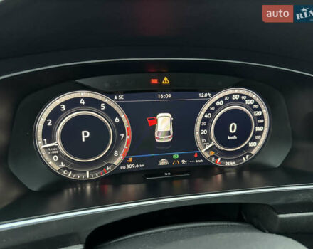 Чорний Фольксваген Tiguan Allspace, об'ємом двигуна 1.98 л та пробігом 170 тис. км за 21200 $, фото 21 на Automoto.ua