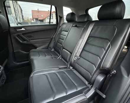 Чорний Фольксваген Tiguan Allspace, об'ємом двигуна 1.98 л та пробігом 170 тис. км за 21200 $, фото 25 на Automoto.ua