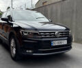 Черный Фольксваген Tiguan Allspace, объемом двигателя 2 л и пробегом 166 тыс. км за 30000 $, фото 1 на Automoto.ua