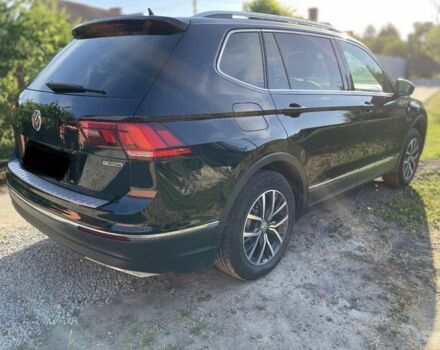 Чорний Фольксваген Tiguan Allspace, об'ємом двигуна 0 л та пробігом 42 тис. км за 19950 $, фото 4 на Automoto.ua