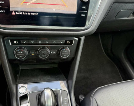 Черный Фольксваген Tiguan Allspace, объемом двигателя 2 л и пробегом 93 тыс. км за 19250 $, фото 15 на Automoto.ua
