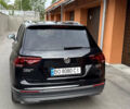 Черный Фольксваген Tiguan Allspace, объемом двигателя 2 л и пробегом 166 тыс. км за 30000 $, фото 2 на Automoto.ua