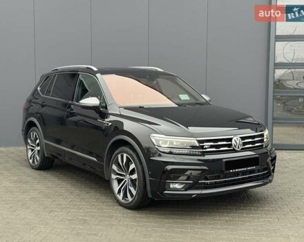 Черный Фольксваген Tiguan Allspace, объемом двигателя 1.97 л и пробегом 168 тыс. км за 33500 $, фото 2 на Automoto.ua