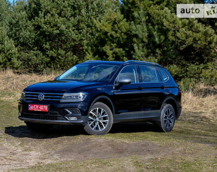 Чорний Фольксваген Tiguan Allspace, об'ємом двигуна 2 л та пробігом 163 тис. км за 25950 $, фото 22 на Automoto.ua