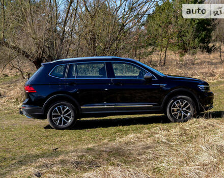 Чорний Фольксваген Tiguan Allspace, об'ємом двигуна 2 л та пробігом 163 тис. км за 25950 $, фото 9 на Automoto.ua