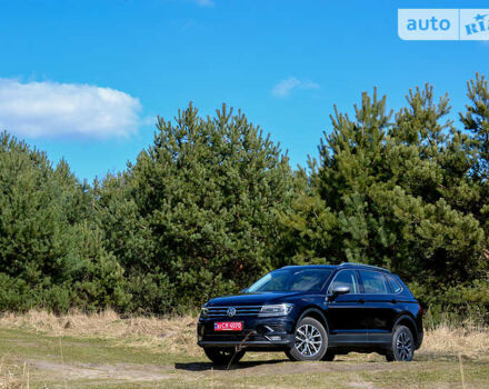 Чорний Фольксваген Tiguan Allspace, об'ємом двигуна 2 л та пробігом 163 тис. км за 25950 $, фото 14 на Automoto.ua