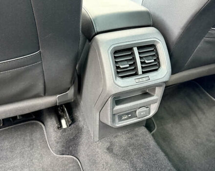 Черный Фольксваген Tiguan Allspace, объемом двигателя 2 л и пробегом 93 тыс. км за 19250 $, фото 21 на Automoto.ua
