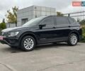 Фольксваген Tiguan Allspace 2019 в Сумах на Automoto.ua Черный Фольксваген Tiguan Allspace, объемом двигателя 2 л и пробегом 122 тыс. км за 19300 $, фото 2 на Automoto.ua