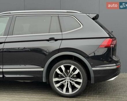 Черный Фольксваген Tiguan Allspace, объемом двигателя 1.97 л и пробегом 168 тыс. км за 33500 $, фото 11 на Automoto.ua