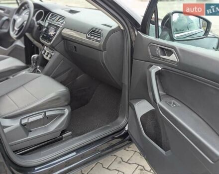 Черный Фольксваген Tiguan Allspace, объемом двигателя 2 л и пробегом 188 тыс. км за 18500 $, фото 13 на Automoto.ua